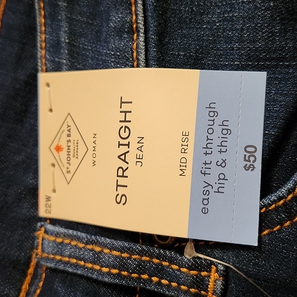 NWT womens jeans . Straight cut. size 22W - Picture 6 of 7